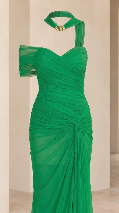 Close up of emerald green gown bodice with halter neck hardware and sweetheart bust