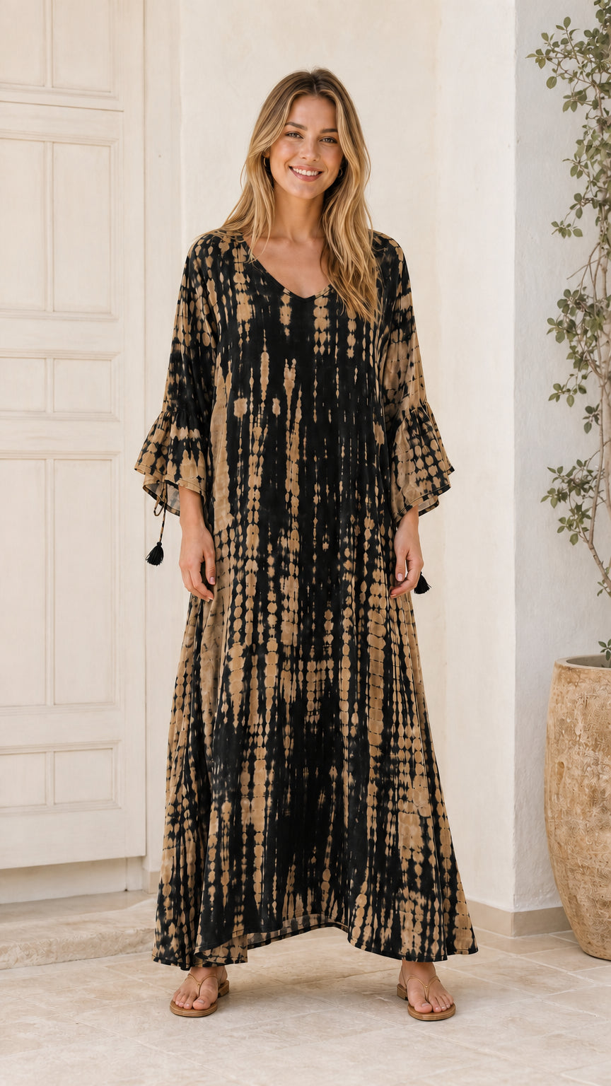 Model wearing Black tie-dye maxi dress